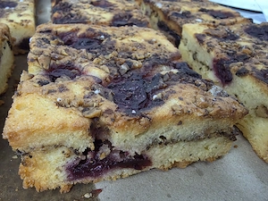 Comanda ceva bun. Deserturi, checuri pandispan, cuocolata, briose,gustari sarate, si multe alte bune - imagine 2