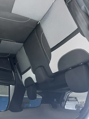 DACIA Duster 1.5 dci 4X2 Cutie Automata - imagine 10