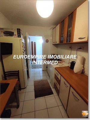 Apartament cu 2 camere decomandat ,zona Casa de Cultura  - imagine 3