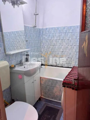 Apartament 2 camere, decomandat ,sector 6 - imagine 7