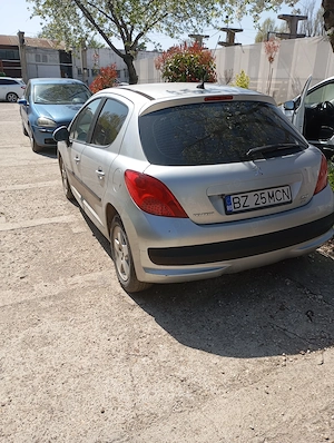 De vanzare - imagine 2