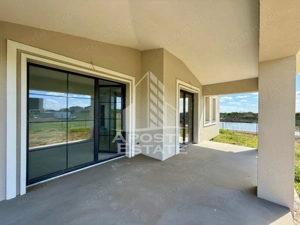 Casa individuala cu 5 camere de vanzare, Ghiroda - Facultate Medicina