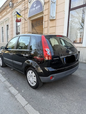 Vand sau schimb Ford Fiesta 1.4 DCI - imagine 5