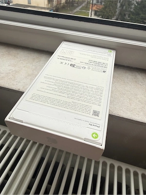Iphone 16E 128gb ALB nou sigilat - imagine 2
