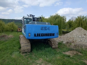 Excavator Liebher R924 - imagine 8