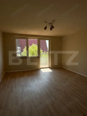Apartament cu 3 camere, decomandat, 80 mp, zona Cloșca  - imagine 6