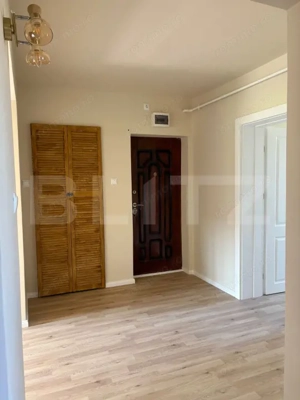 Apartament cu 3 camere, decomandat, 80 mp, zona Cloșca  - imagine 3