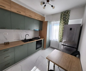 PF inchiriez apartament 1 camera Podul Ros amenajat lux - imagine 3