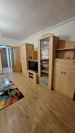 Proprietar inchiriez garsoniera - imagine 5