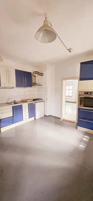 Casă tradițională în centrul orasului, potential ridicat - Sf.Gheorghe  - imagine 6