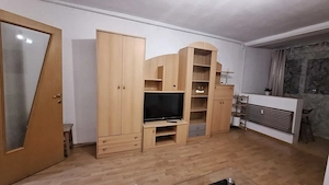 Proprietar inchiriez garsoniera - imagine 4