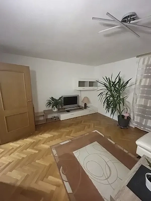 Apartament cu 2 camere de inchiriat zona Centrul Civic