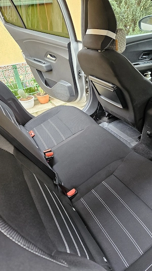 Dacia Logan 3 GPL 75.000 km REALI | Încălzire Scaune | Revizii Reprezentanță | FULL Option - imagine 5