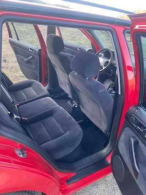 Vw Golf- Break . Vând Golf break  Diesel, 1,9 TDI, an fabricatie 2004, cu dotări.  - imagine 3