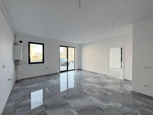 Spatiu Comercial 2 Camere - 89.000 euro - Zona Eso Giroc