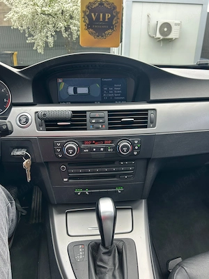 BMW Seria 3 320d 177cp Automat - imagine 9