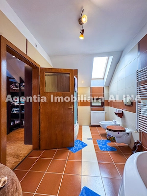 Casa D+P+Mansarda inalta si teren 900 mp in Mun. Deva, zona Zavoi, Jud. Hunedoara.  - imagine 19