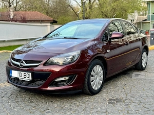 Opel Astra J, 2019 - imagine 3