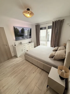 Apartament cu 3 camere mobilat si utilat et 1 cu POD pe toata suprafata TERASA CHISODA - imagine 3