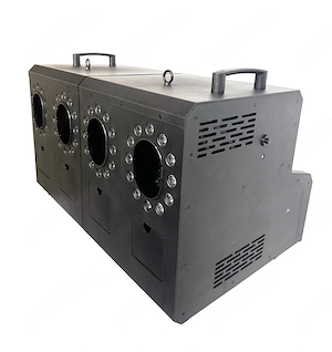 Vând mașină de baloane cu fum