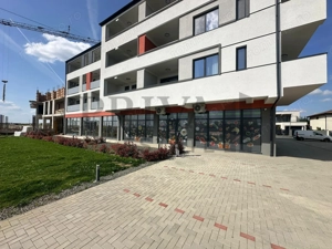 Spatiu comercial, 210 mp, locuri de parcare, Giroc - imagine 2