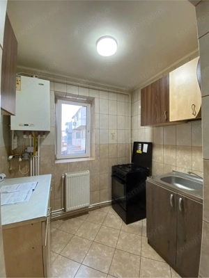 Vanzare apartament cu 2 camere, cartier Micro38, etaj 3 - imagine 6