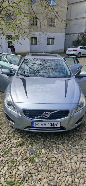 Volvo v60 plugin hybrid 2013 - imagine 5