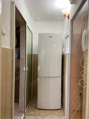 Vanzare apartament cu 2 camere, cartier Micro38, etaj 3 - imagine 5