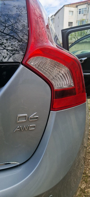 Volvo v60 plugin hybrid 2013 - imagine 3