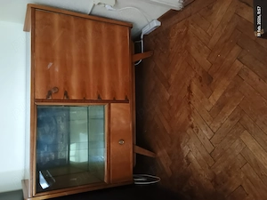 comoda cu vitrina(lucioasa)