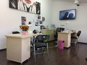 Inchiriem post de lucru, utilitati incluse  - imagine 3