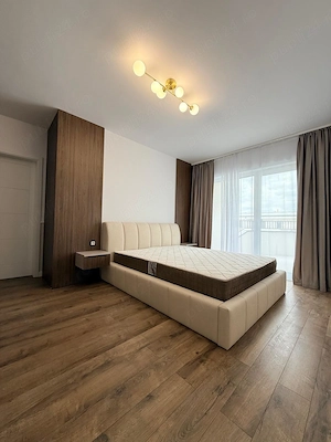 Penthouse 3 camere, 2 bai, str. Eroilor, Floresti - imagine 9