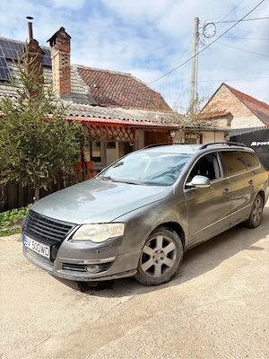 Pasat Pt Dezmebeat din 2007 de 2L Disel 6 Trepte  - imagine 2