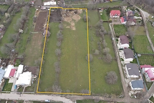 Teren de vânzare 10.000 mp   Câmpina, zona Voila (Strada Dealului)