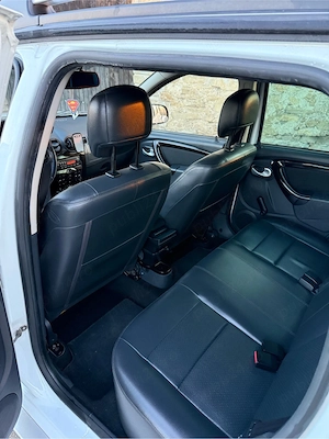 Dacia Duster I Laureate 1.6 mpi - imagine 8