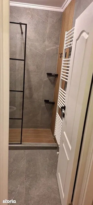 Vanzare apartament  renovat complet, zona Parfumul Teilor, etaj 1. - imagine 9