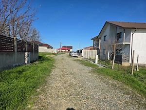 Teren de vanzare in Lazu lot de casa cu PUZ - imagine 5