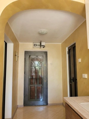 Vanzare apartament cu 2 camere, zona Micro 39 etaj 2, pret 52500 euro - imagine 2