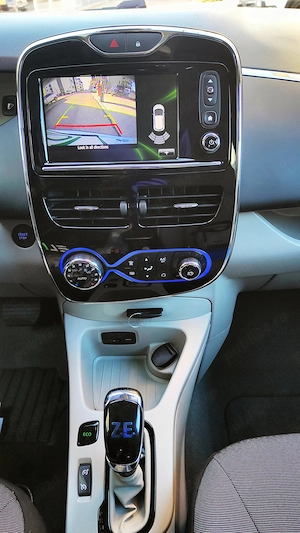 Renault Zoe recent adusa inmatri RO.2026 fab.2016 impecabil camera-senzori parcare -keyless entry - imagine 10