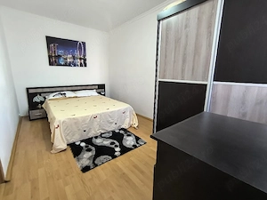 Vând apartament 2 camere,confort 2,etaj 3, Trivale, complex II