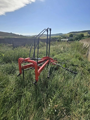 Vand greblător de fân (greblă mecanică   adunător de fân)