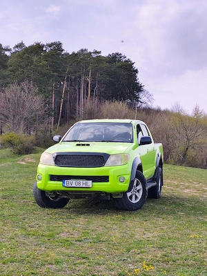 Vând Toyota hilux  - imagine 5