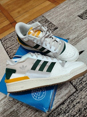 De vinzare adidas purtat de doua ori practic este  noua - imagine 3