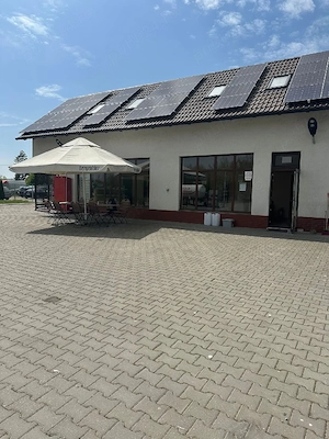 Închiriez spațiu comercial cu posibilități multiple - imagine 3