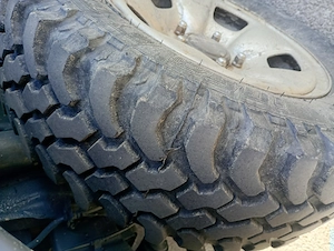 Vând anvelope Off Road 