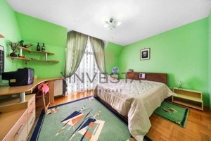 Casa individuala cu 7 camere, 260 mp, teren 900 mp, front 19m, Europa - imagine 15