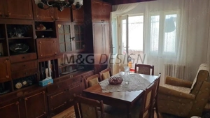 Apartament 3 camere zona Lipovei - imagine 2