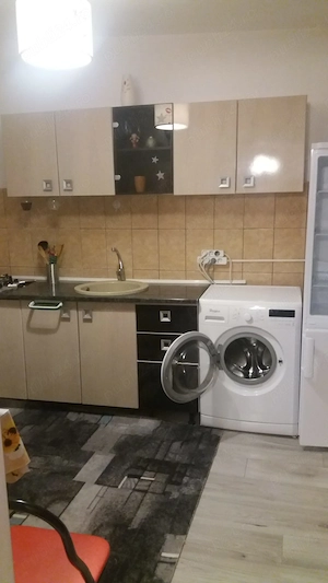 Închiriez garsonieră  - imagine 3