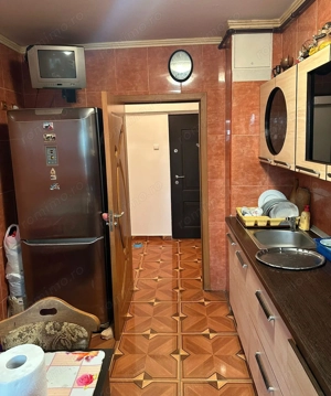 Apartament 3 camere, Decomandat. Bld. Al. Obregia, zona Vatra Dornei. - imagine 8