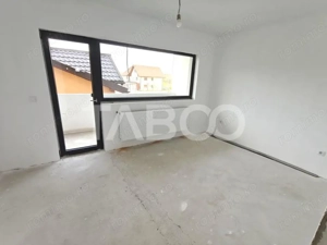 Apartament 2 camere 57 mp utili cu balcon si loc de parcare - etaj 1 - imagine 3